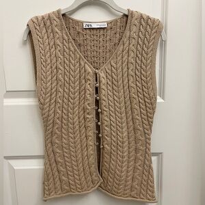 Zara Sweater Vest - Medium / Beige